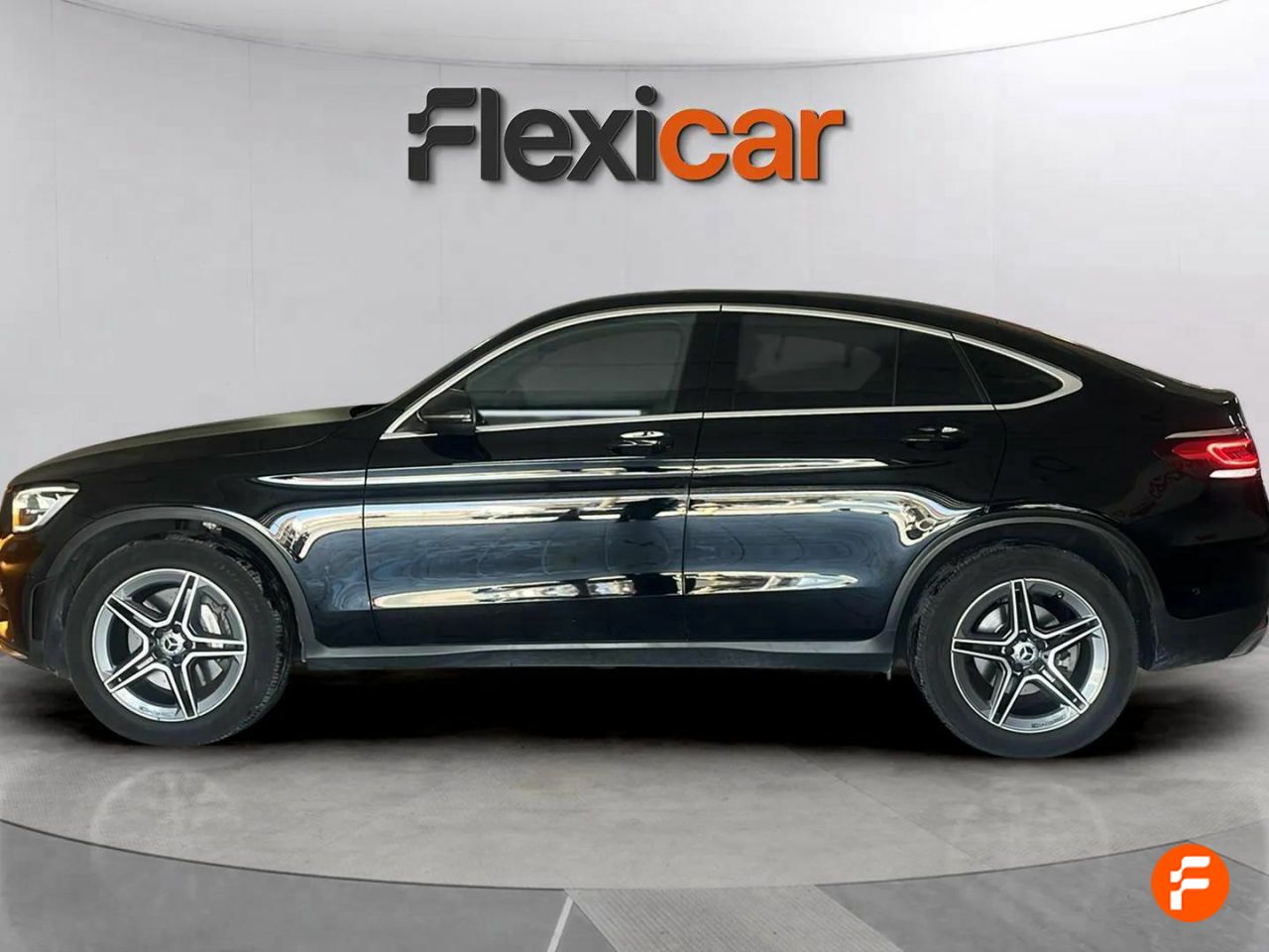 mercedes glc 2021 / foto grande (3)