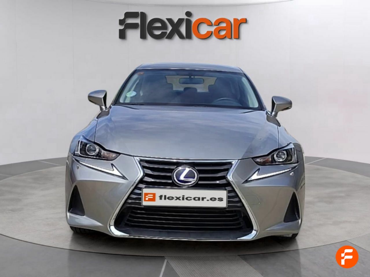 lexus is 2019 / foto grande (3)