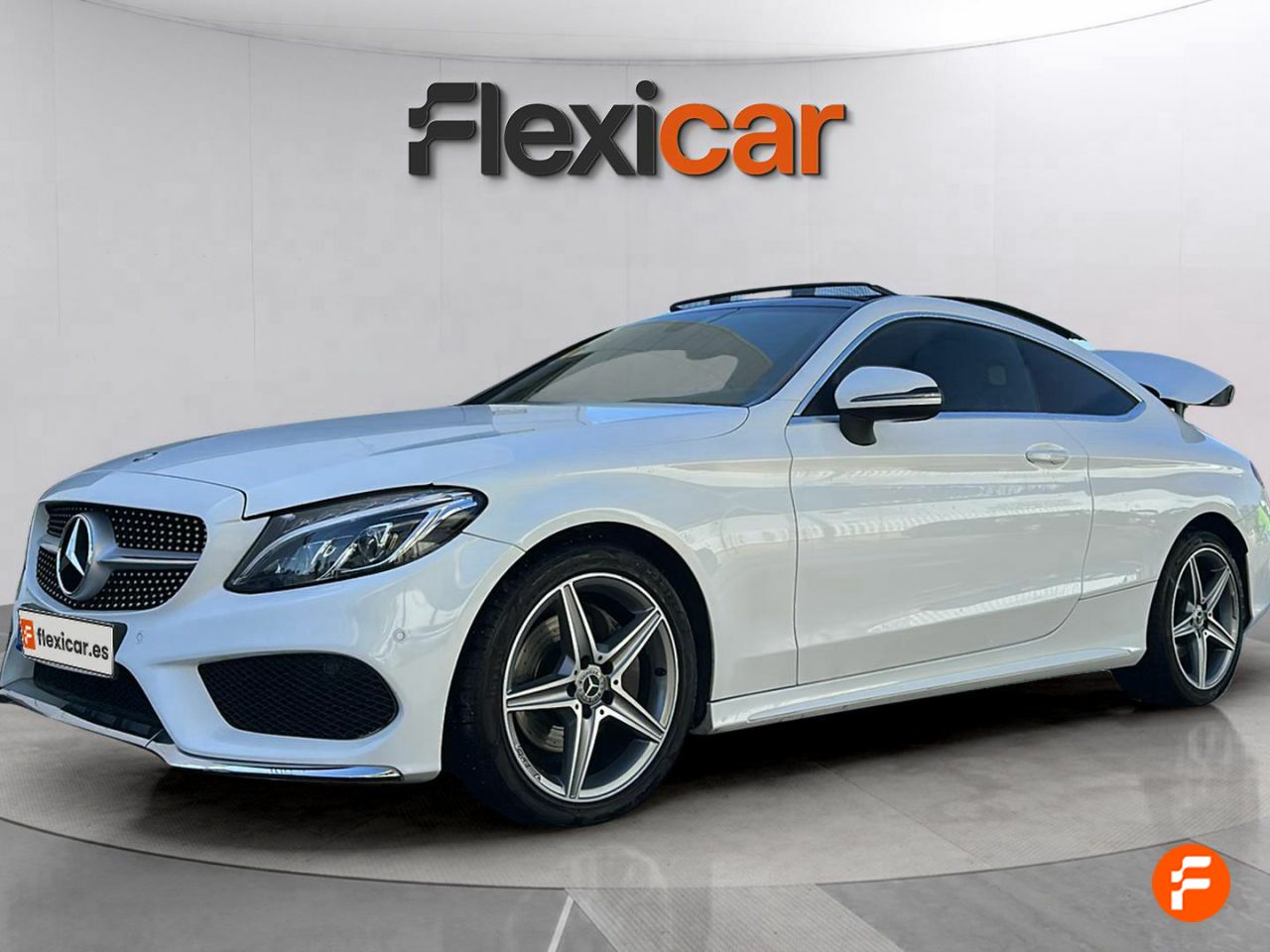 mercedes clase c 2017 / foto grande (3)