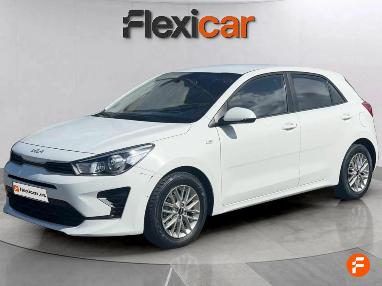 kia rio 2022 / foto grande (3)