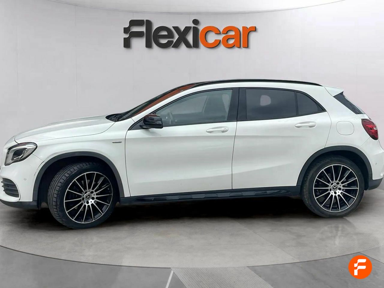 mercedes gla 2017 / foto grande (3)