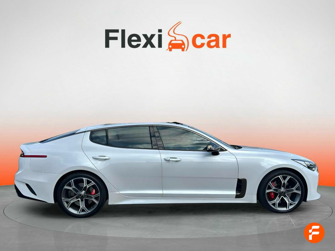 kia stinger 2019 / foto grande (3)