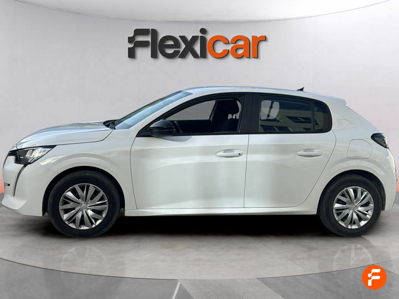 peugeot 208 2022 / foto grande (3)