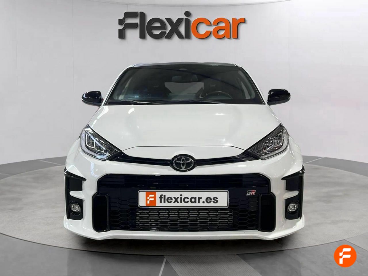 toyota yaris 2022 / foto grande (2)