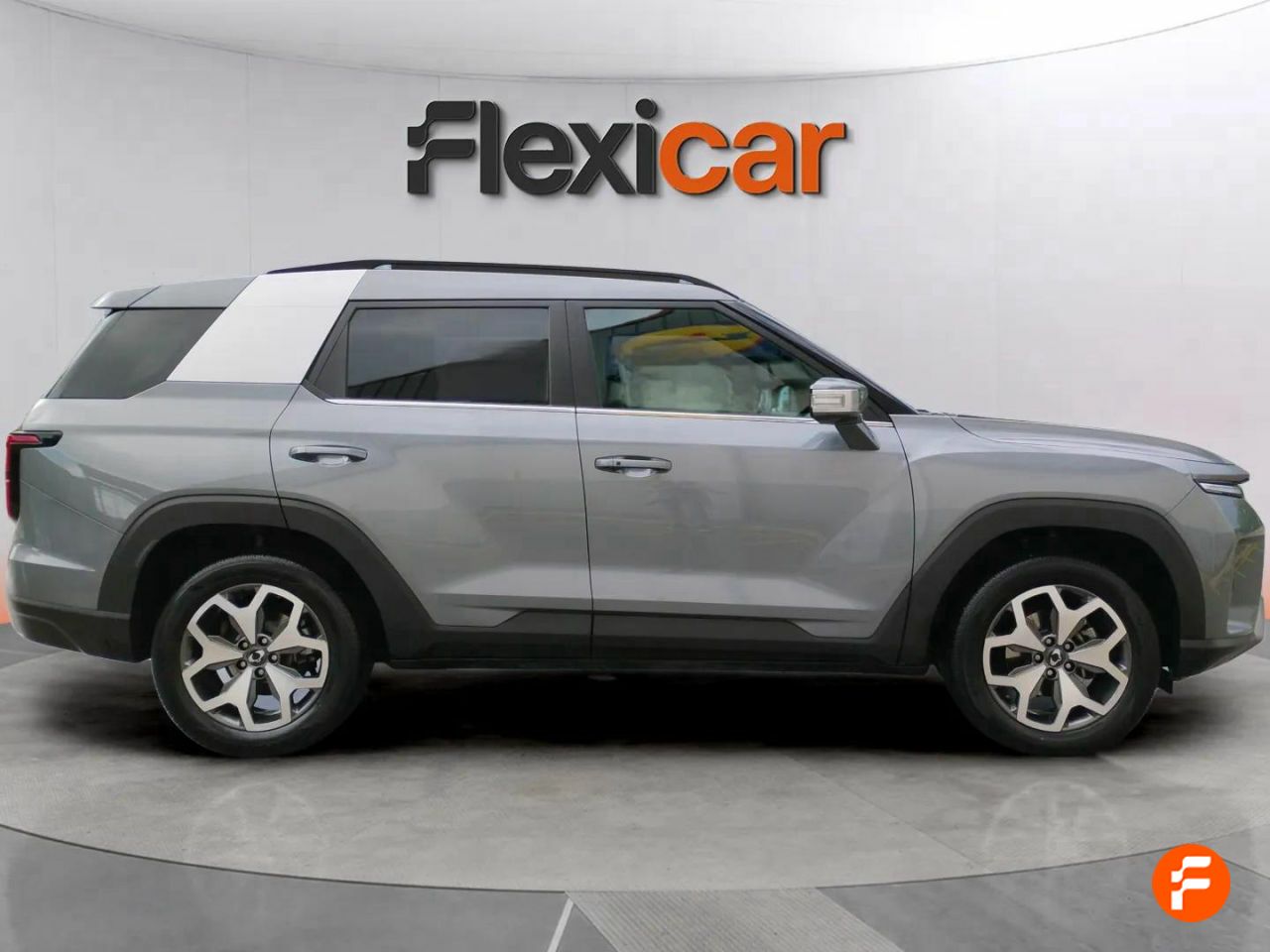 ssangyong torres 2024 / foto grande (3)