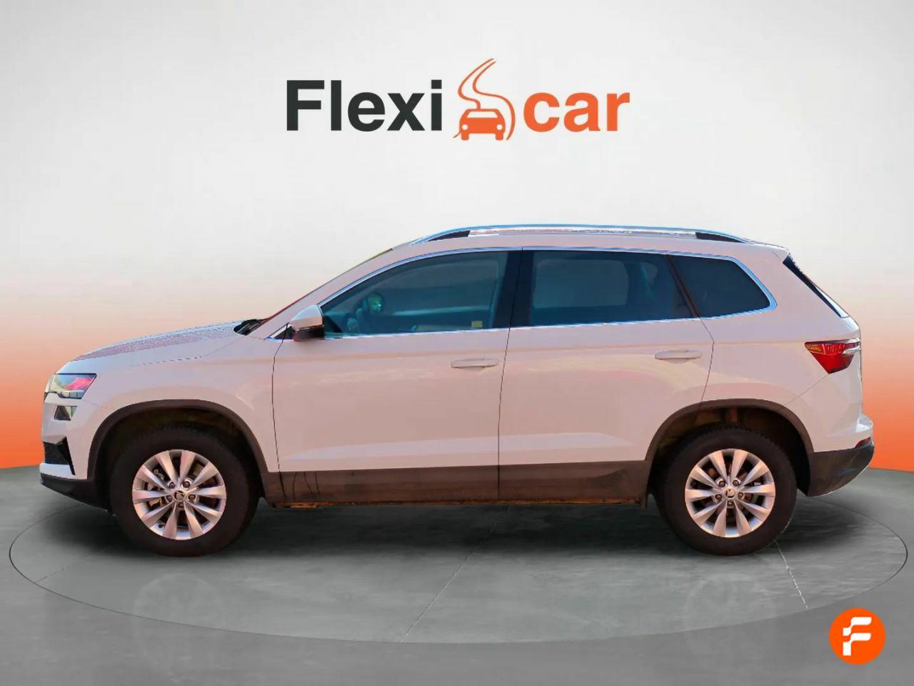 skoda karoq 2022 / foto grande (3)