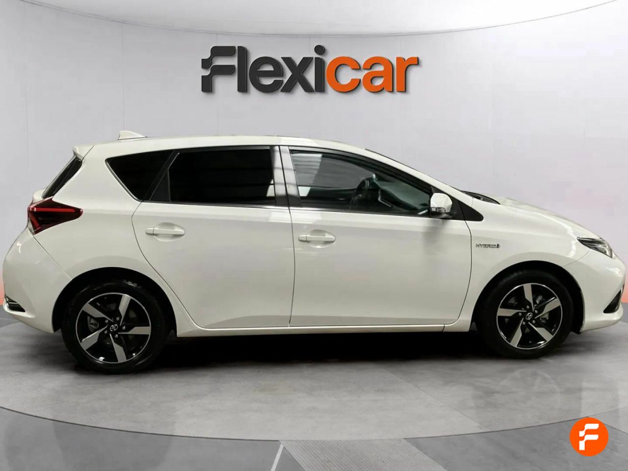 toyota auris 2017 / foto grande (3)