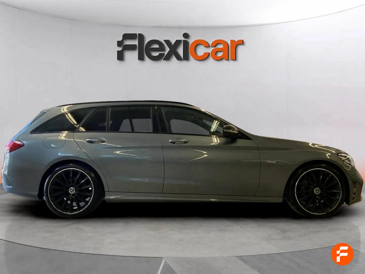 mercedes clase c 2021 / foto grande (3)
