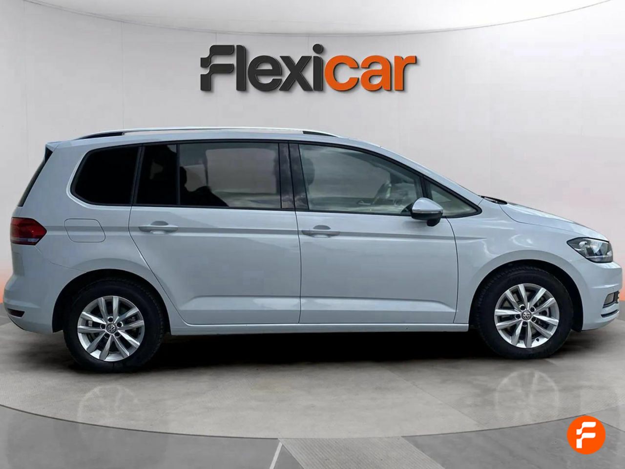 volkswagen touran 2018 / foto grande (3)