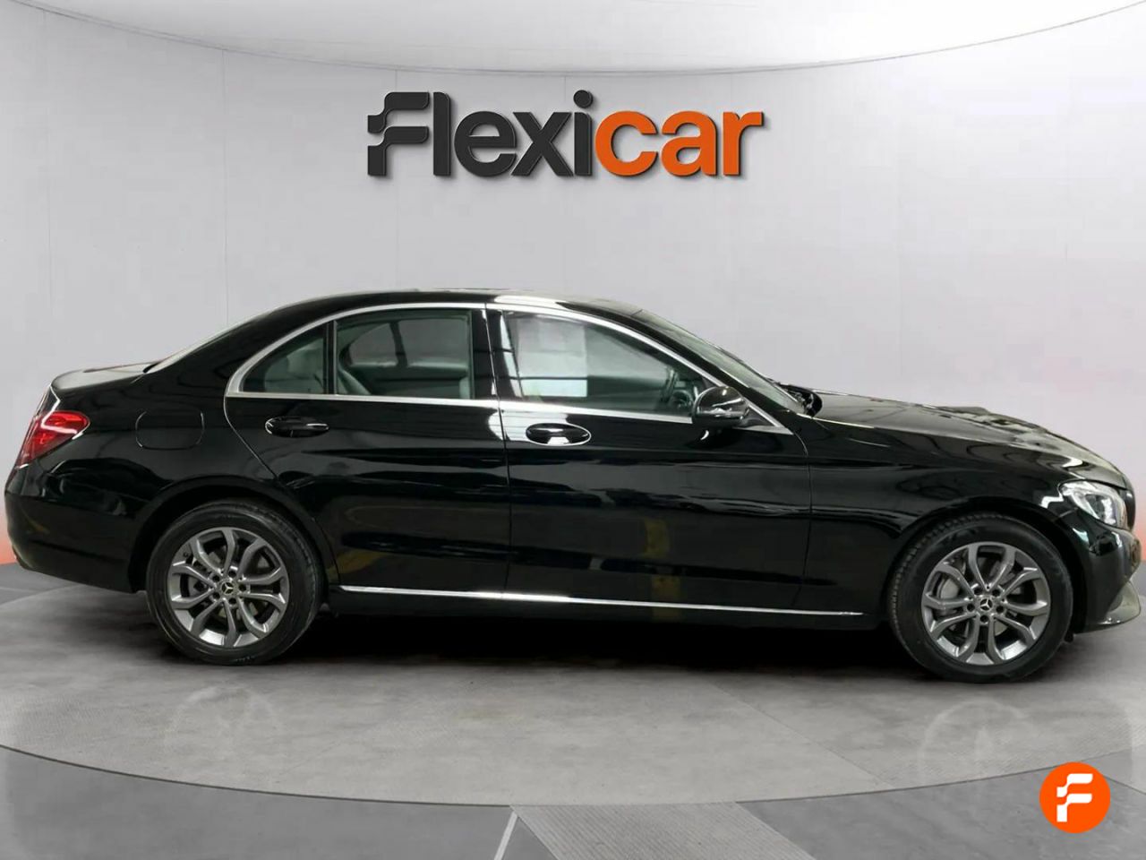 mercedes clase c 2017 / foto grande (3)