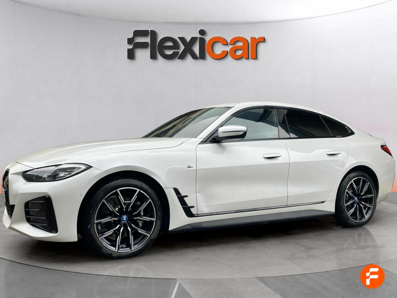 bmw i4 2023 / foto grande (3)