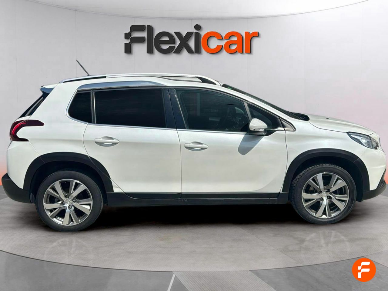 peugeot 2008 2019 / foto grande (3)