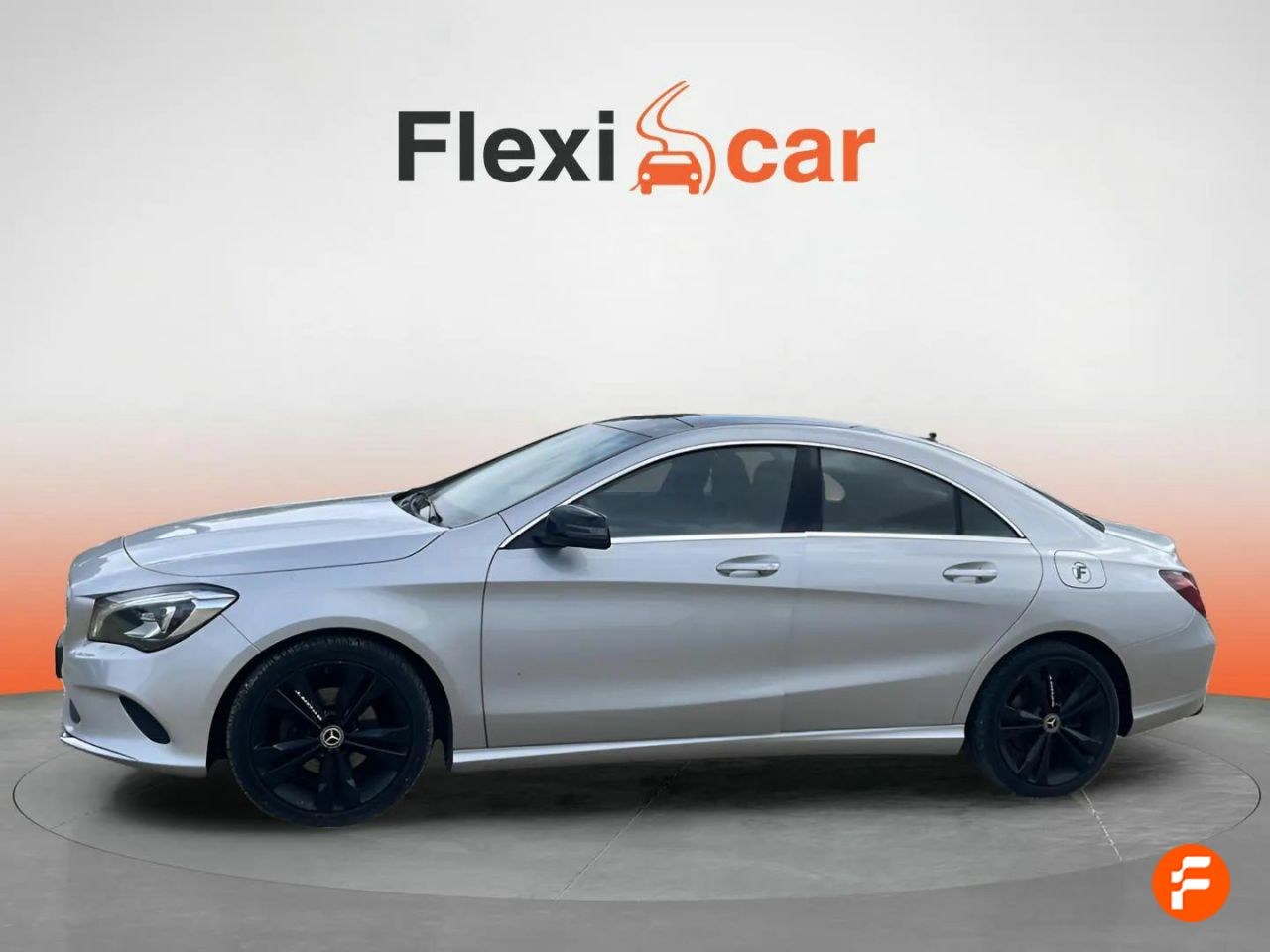 mercedes cla 2017 / foto grande (3)