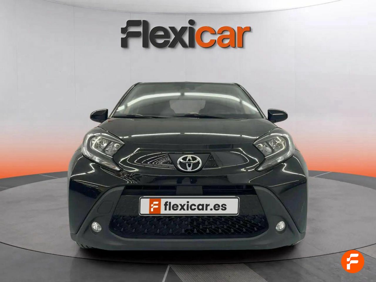 toyota aygo 2023 / foto grande (2)