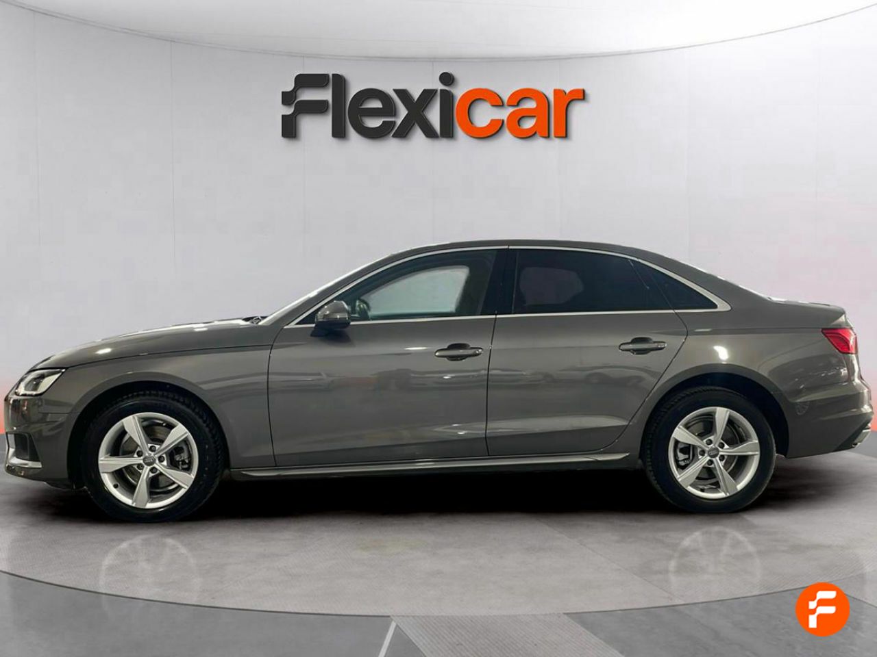 audi a4 2021 / foto grande (3)