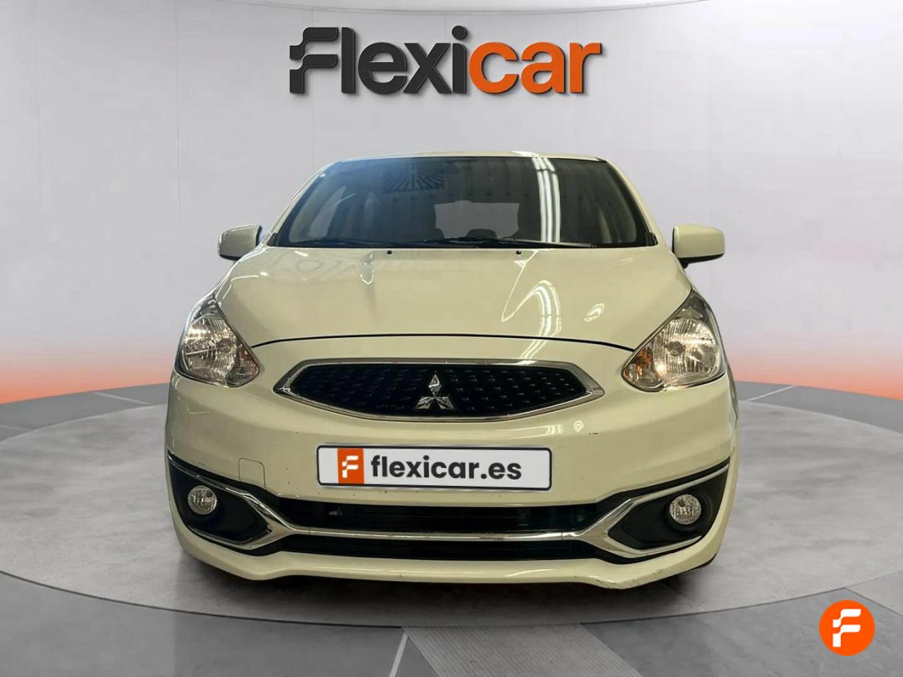 mitsubishi space star 2020 / foto grande (2)
