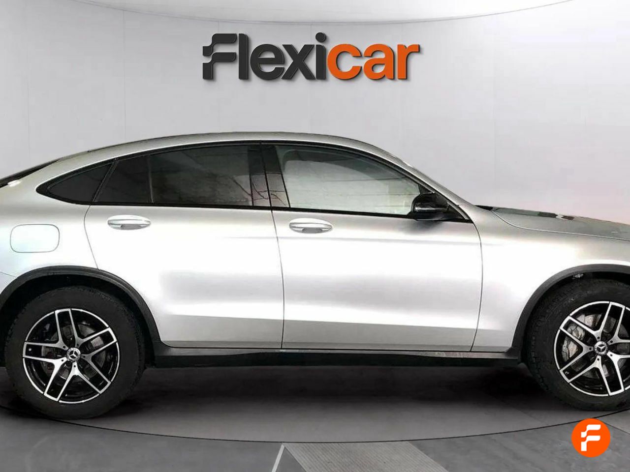 mercedes glc 2019 / foto grande (3)