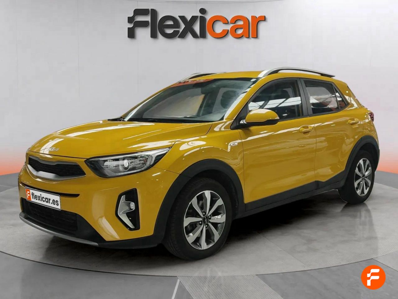 kia stonic 2023 / foto grande (2)