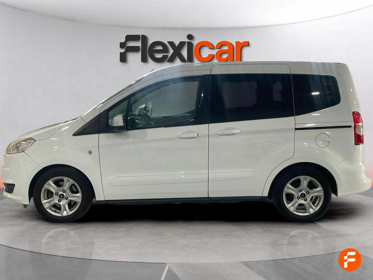ford tourneo courier 2016 / foto grande (3)