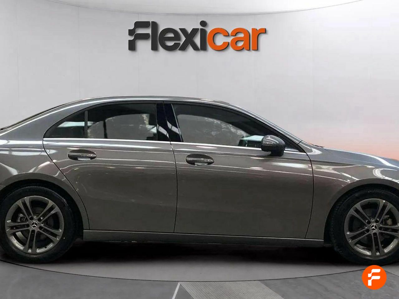 mercedes clase a 2019 / foto grande (3)