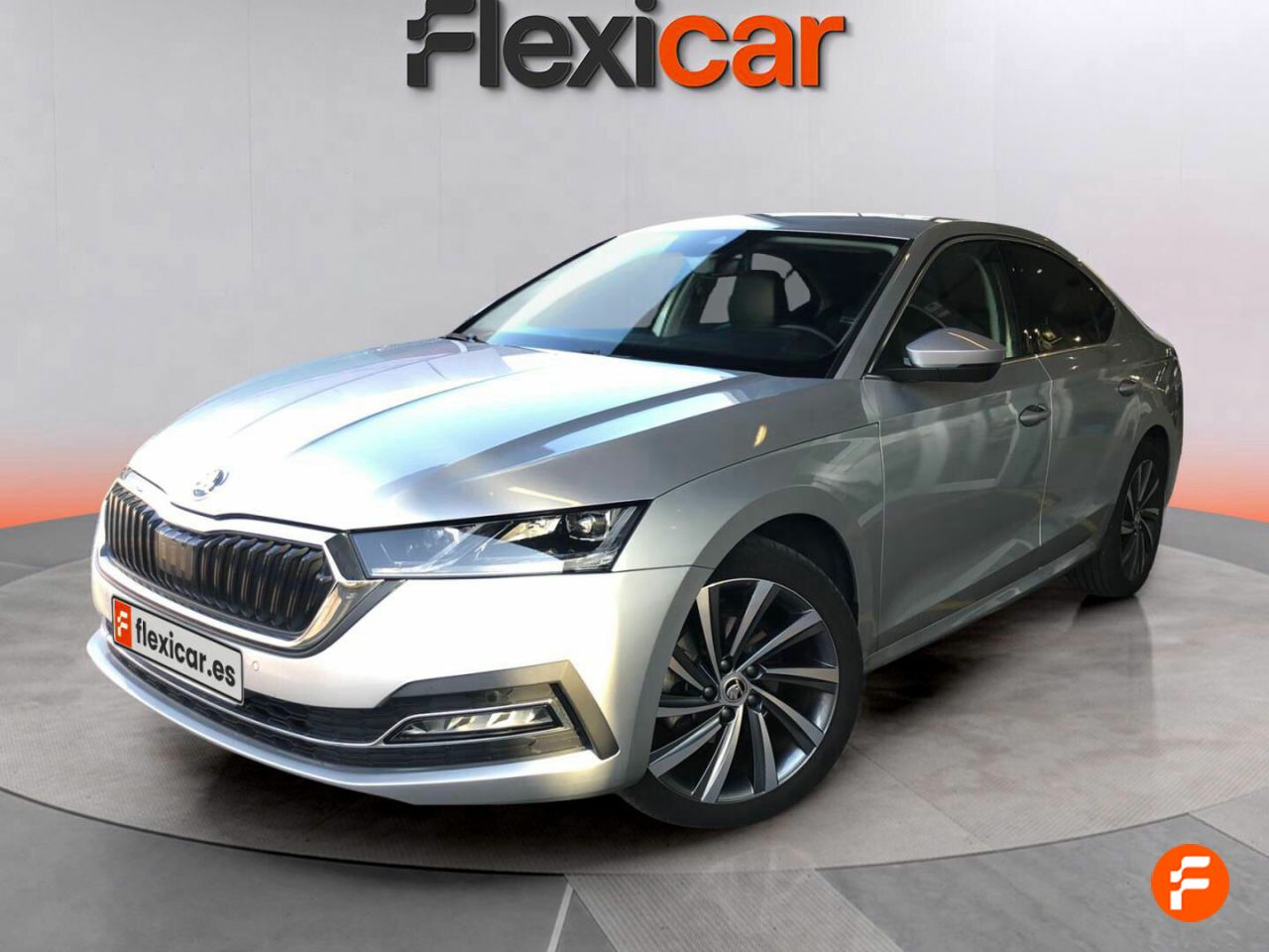 skoda octavia 2021 / foto grande (3)