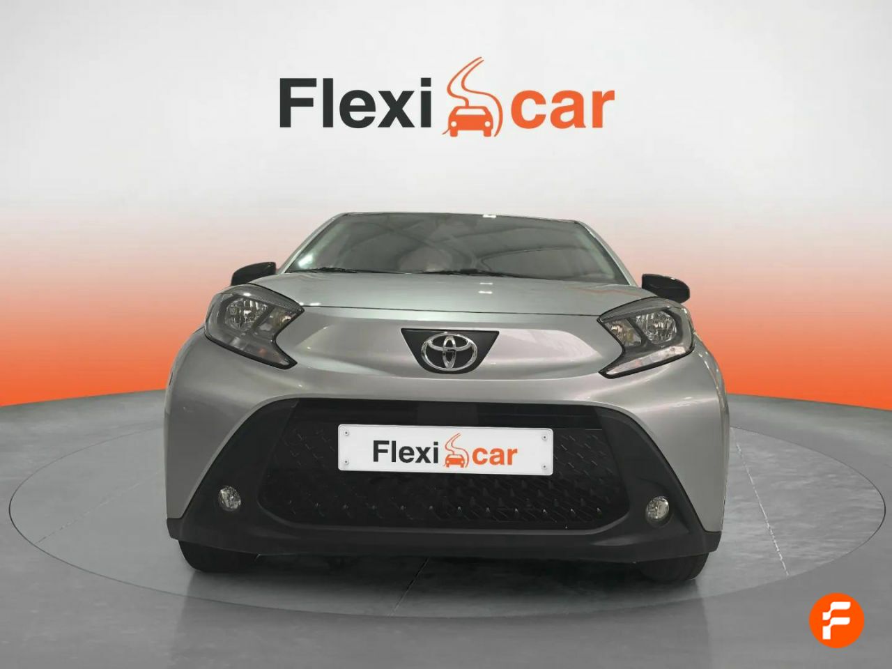 toyota aygo 2022 / foto grande (2)