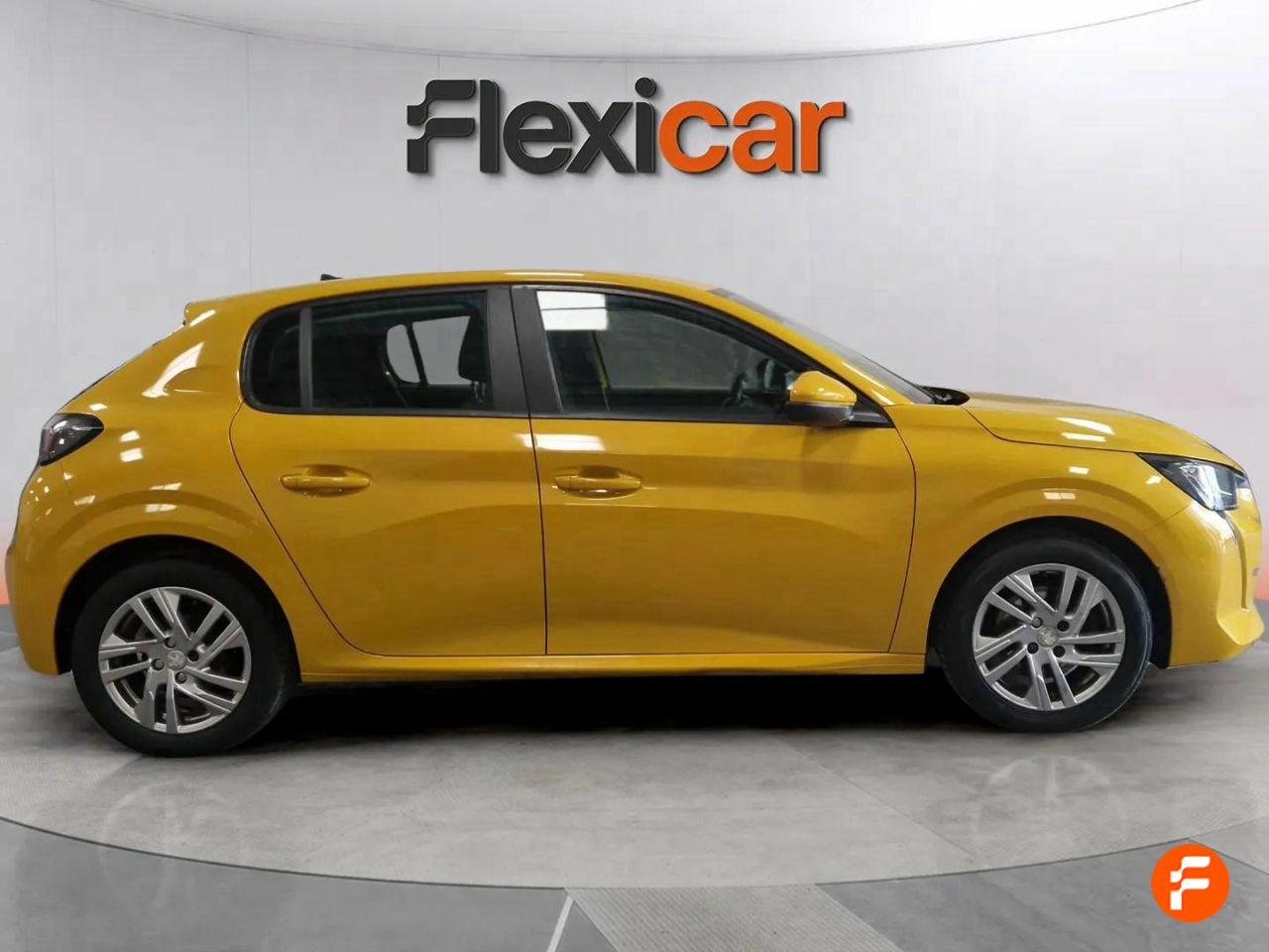 peugeot 208 2021 / foto grande (2)