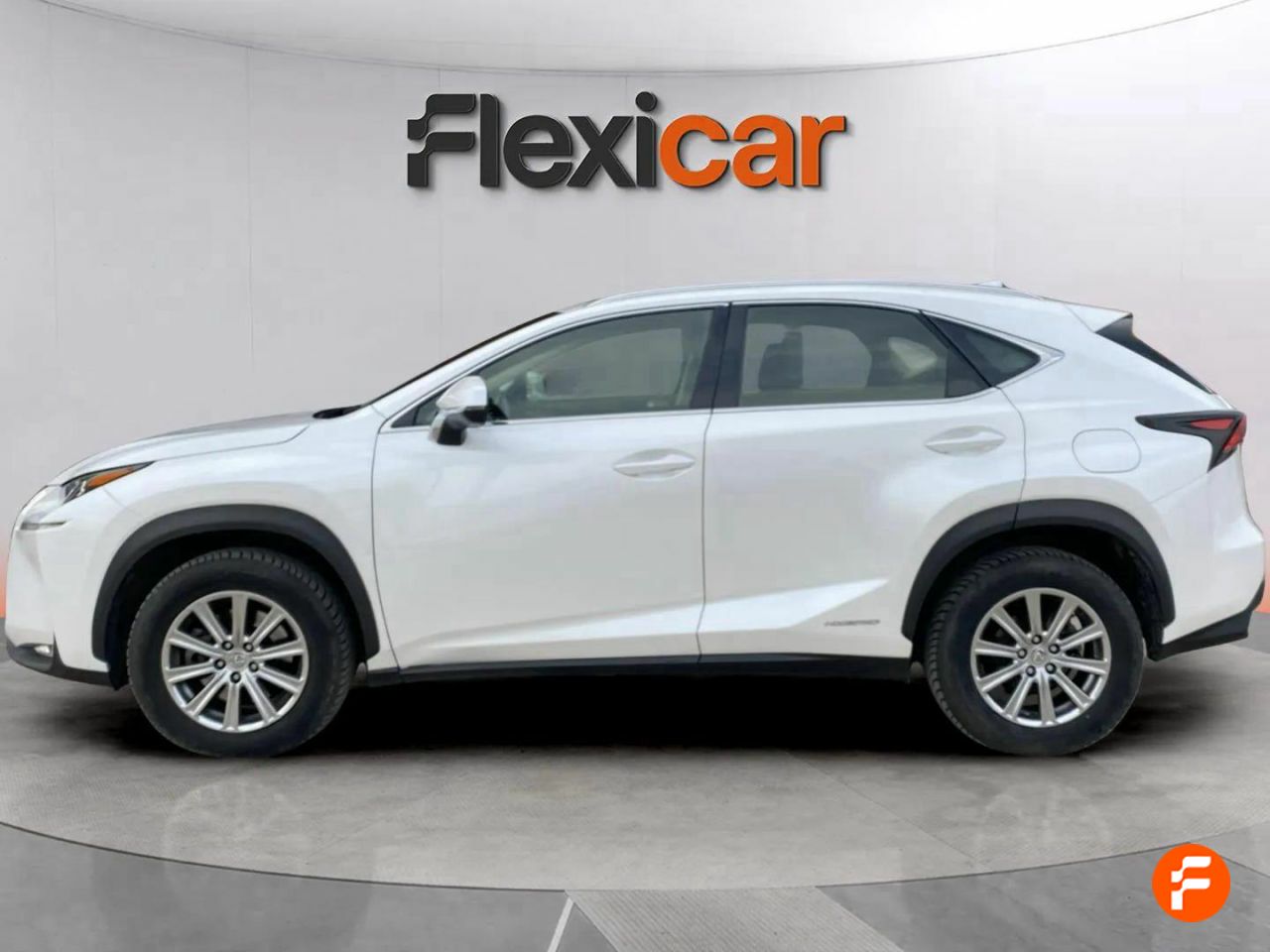 lexus nx 2017 / foto grande (3)