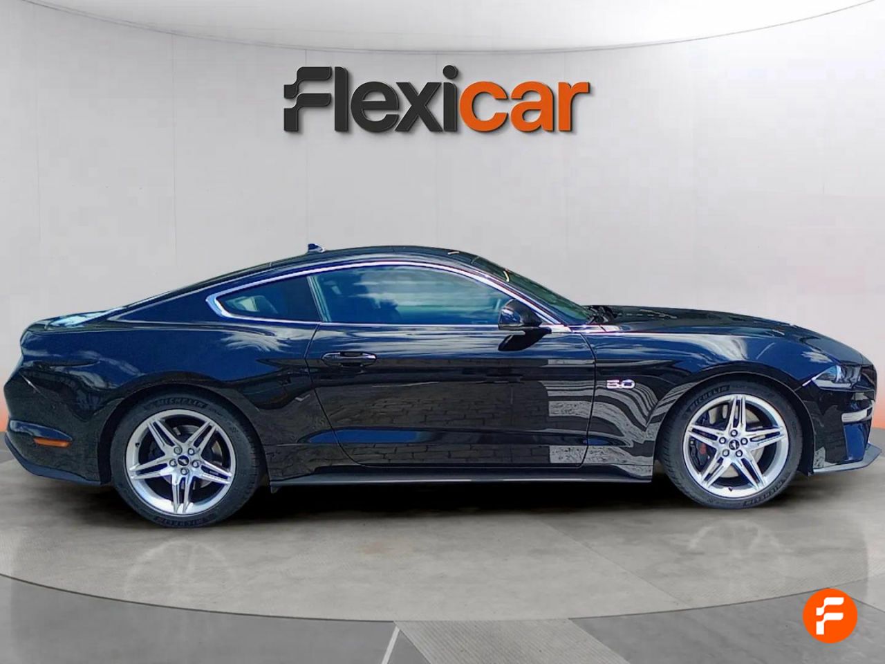 ford mustang 2022 / foto grande (3)