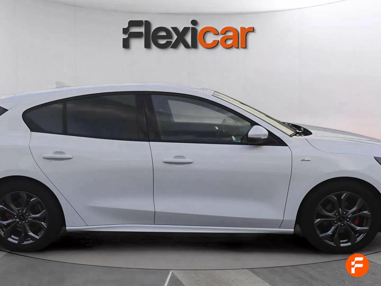 ford focus 2025 / foto grande (2)