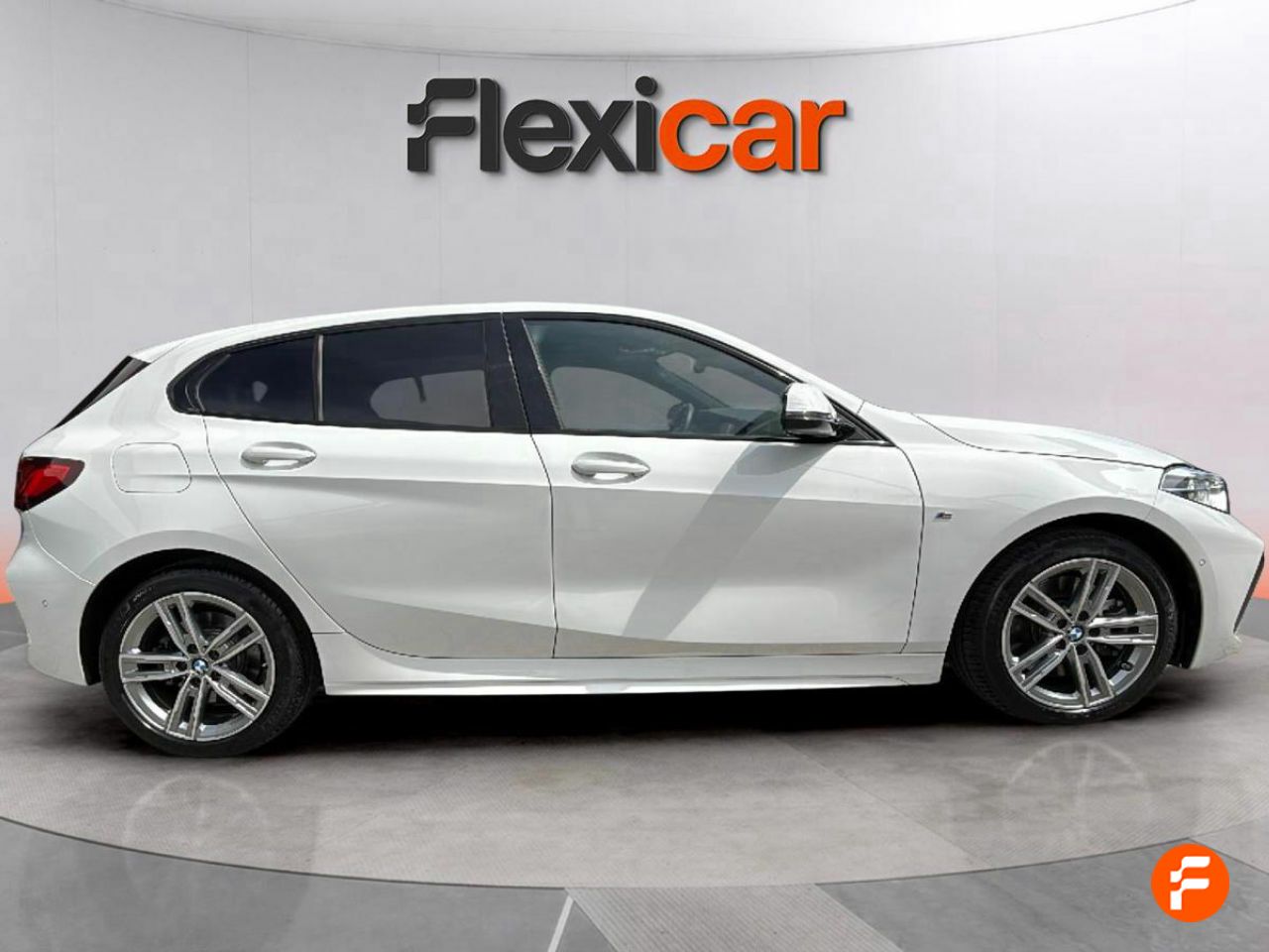 bmw serie 1 2024 / foto grande (3)