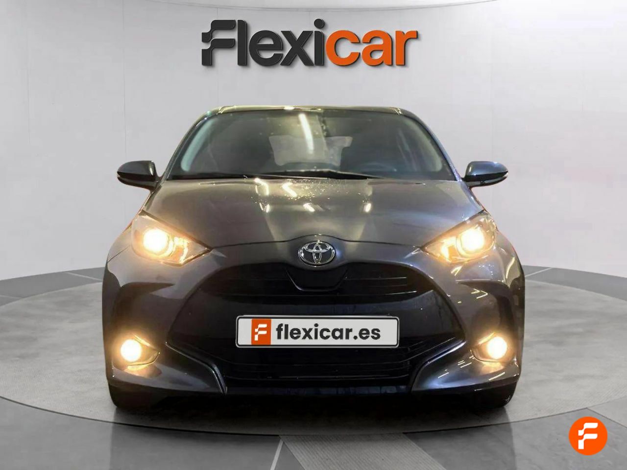 toyota yaris 2024 / foto grande (2)