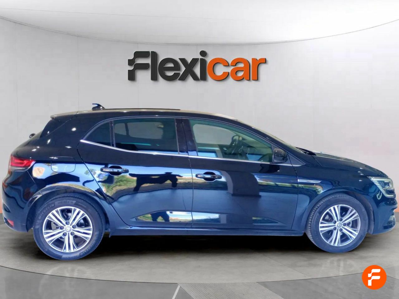 renault megane 2021 / foto grande (3)