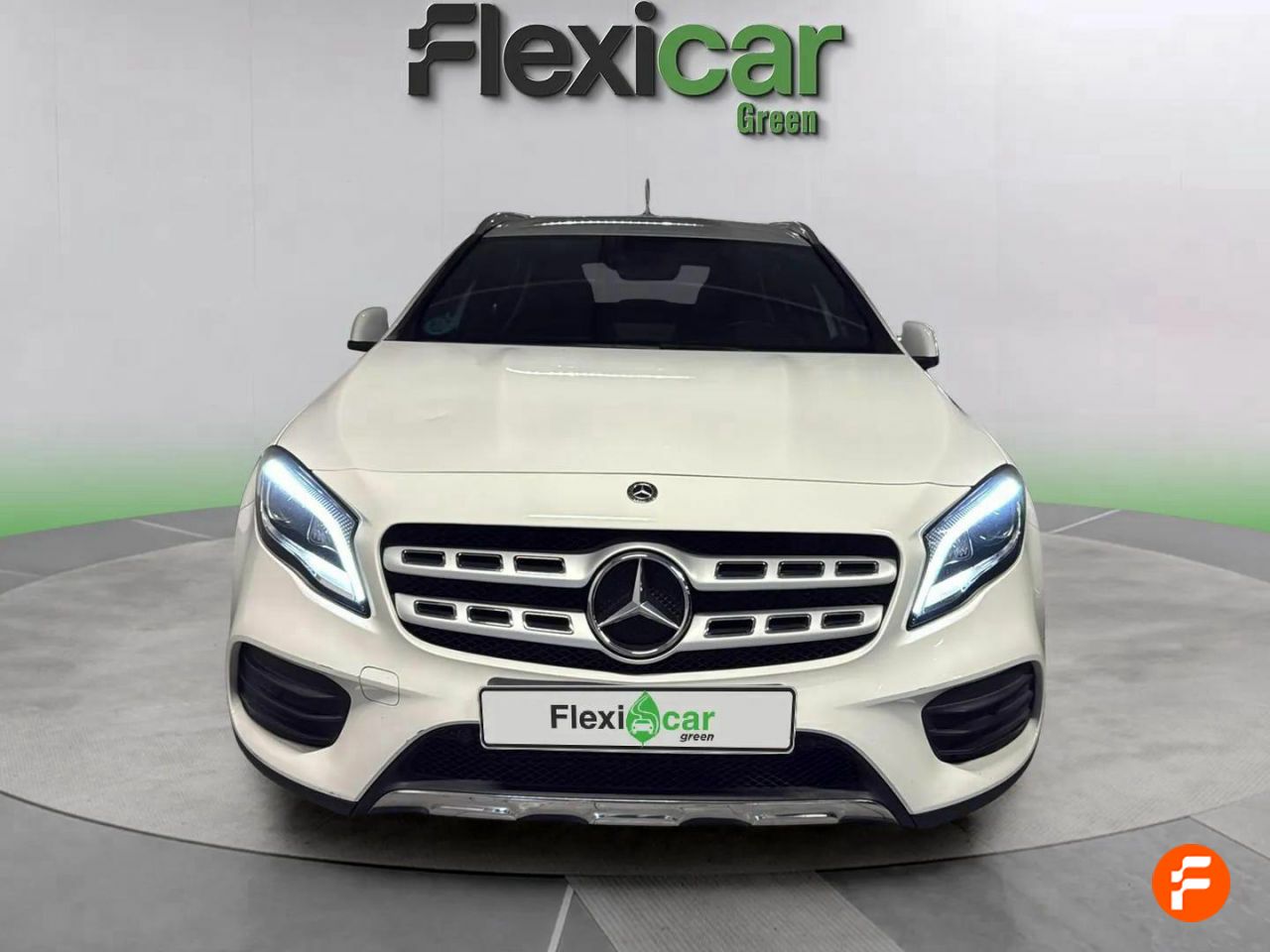 mercedes gla 2019 / foto grande (2)