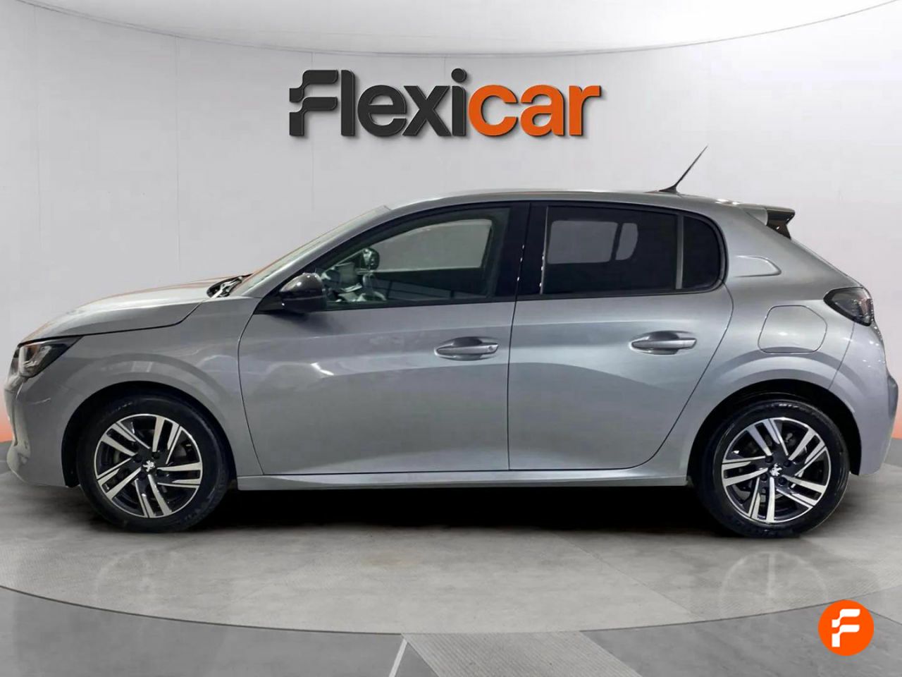 peugeot 208 2024 / foto grande (3)