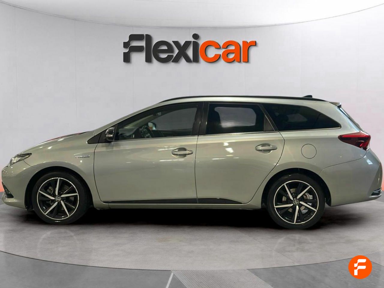toyota auris 2017 / foto grande (3)