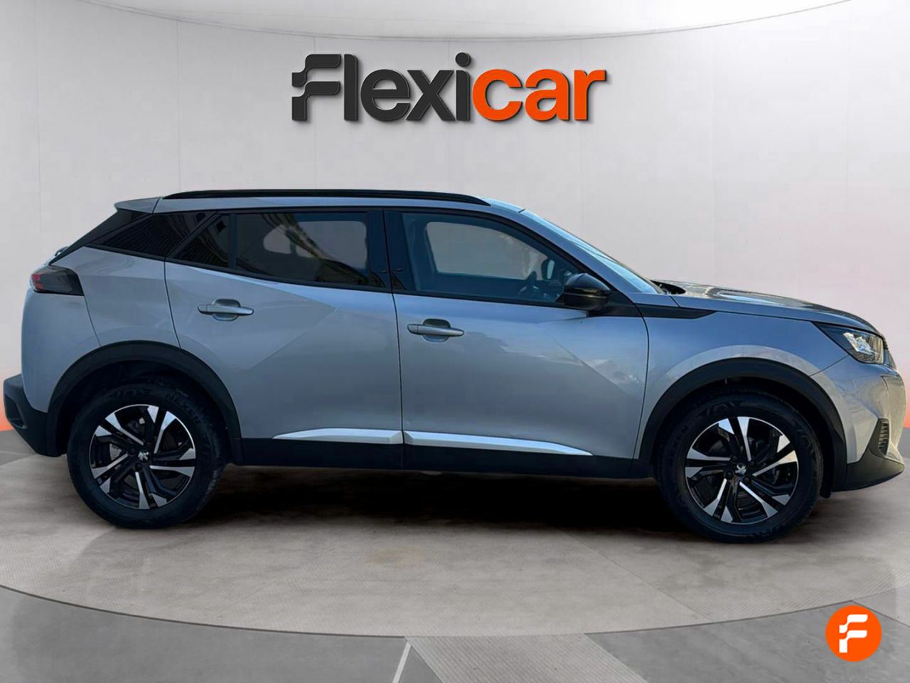 peugeot 2008 2023 / foto grande (2)