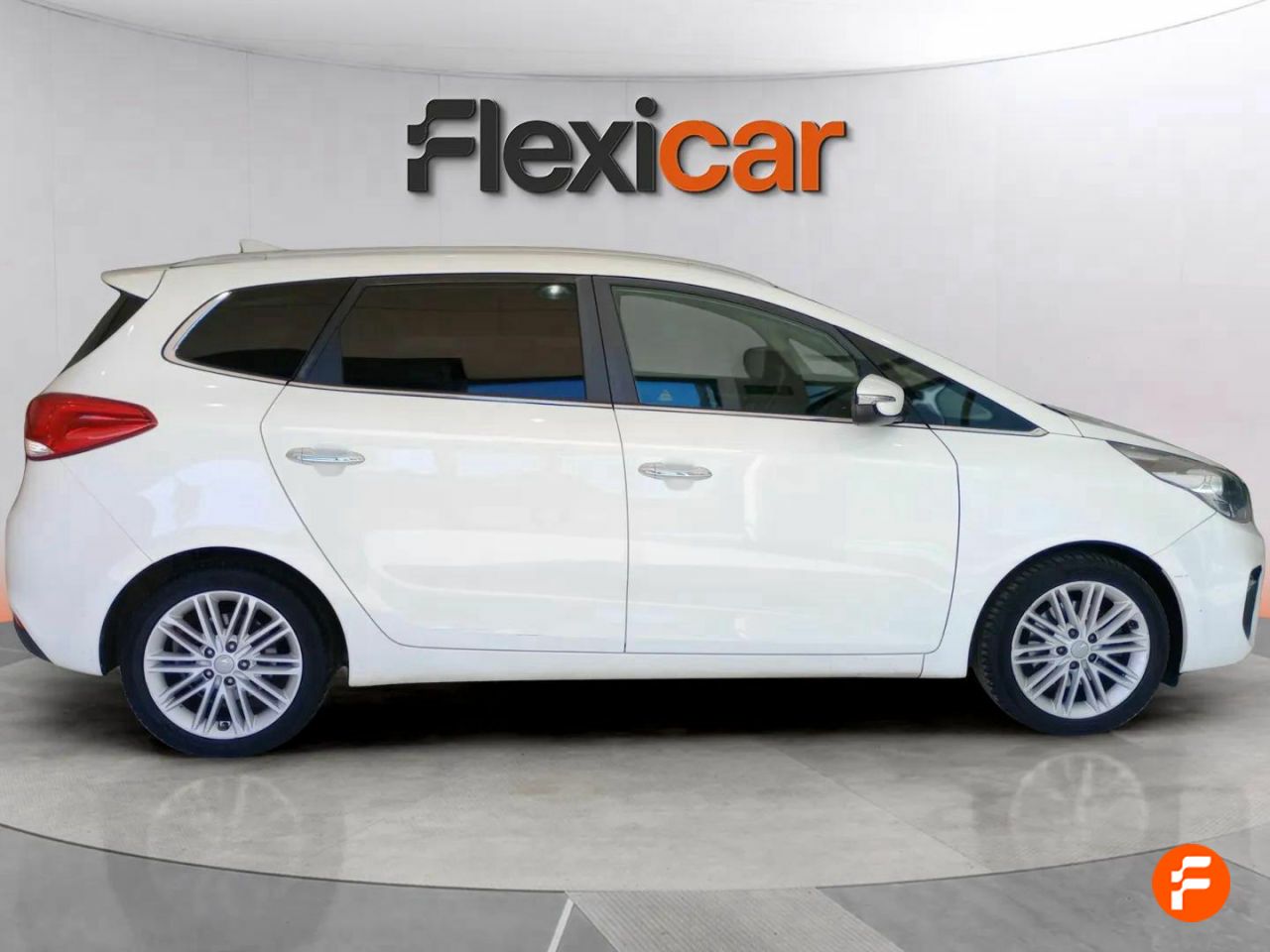 kia carens 2018 / foto grande (3)