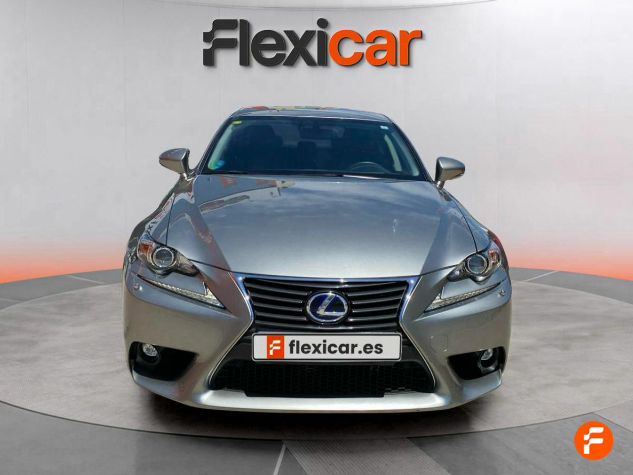 lexus is 2015 / foto grande (2)
