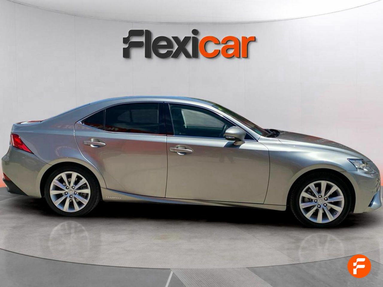 lexus is 2015 / foto grande (3)