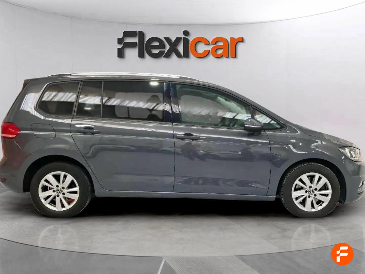 volkswagen touran 2020 / foto grande (3)