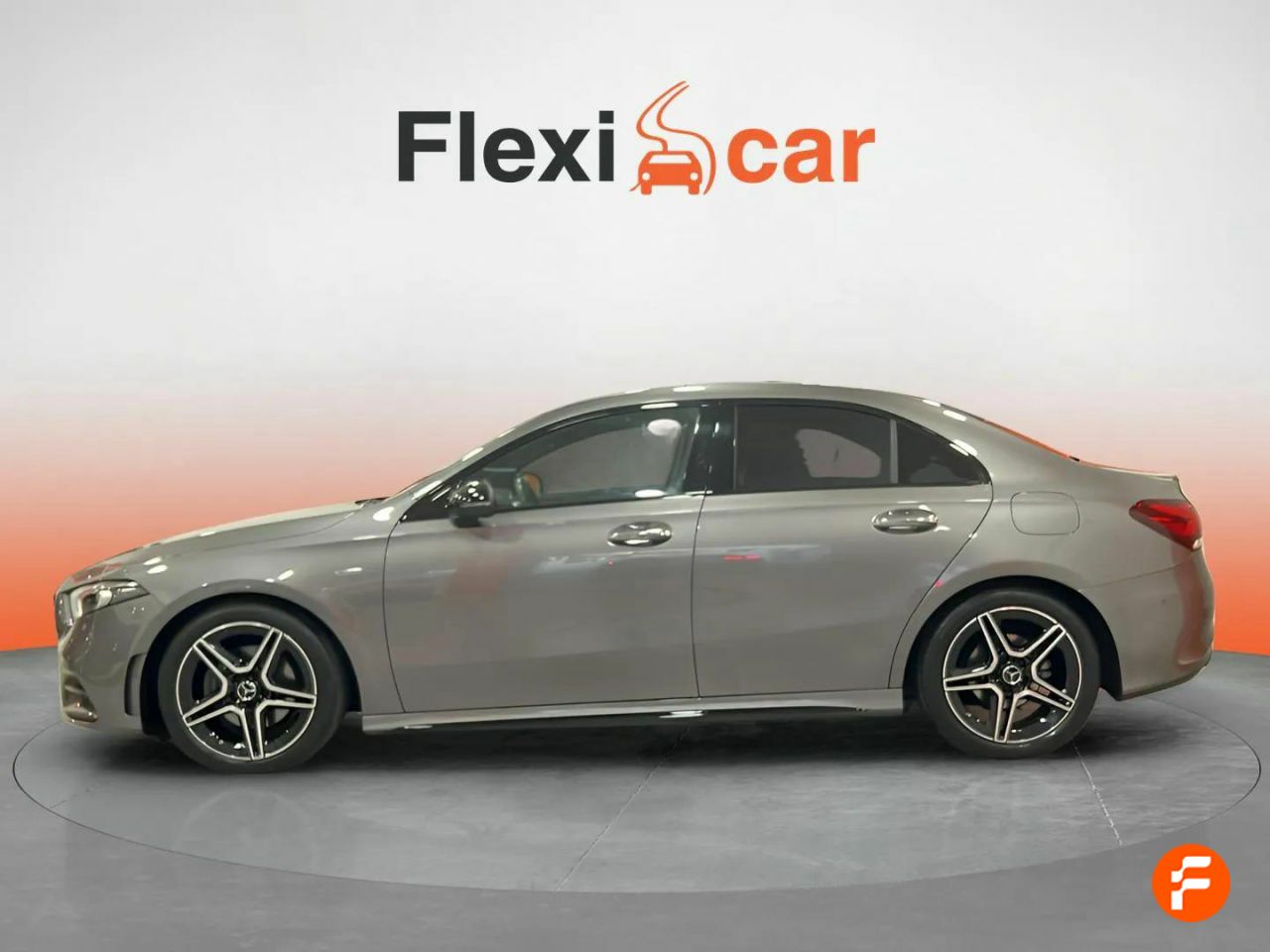 mercedes clase a 2021 / foto grande (3)