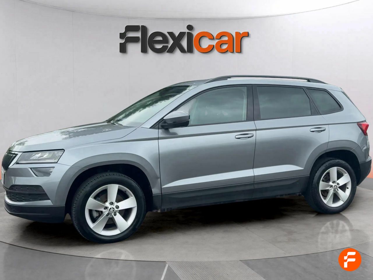 skoda karoq 2021 / foto grande (3)