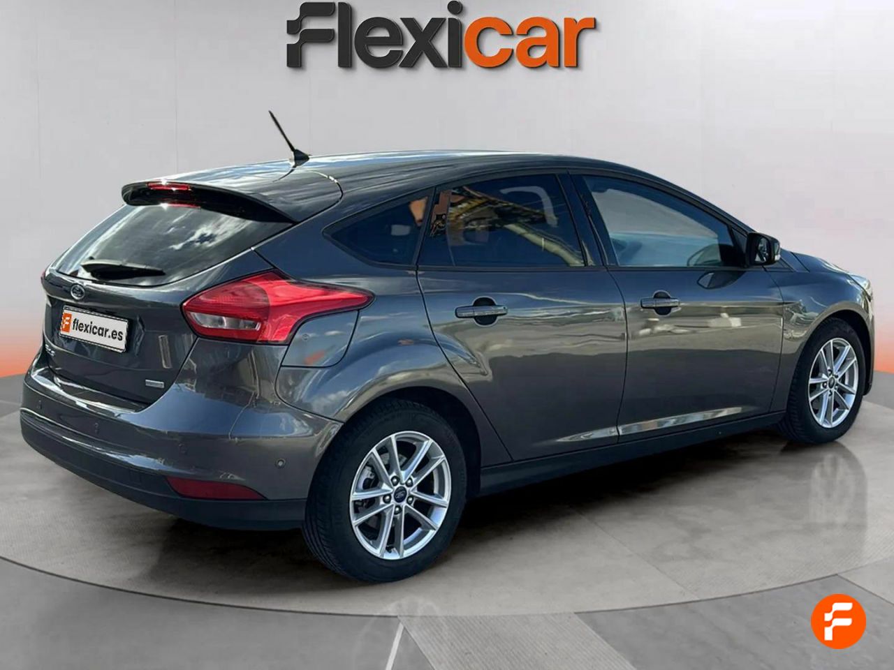 ford focus 2017 / foto grande (2)
