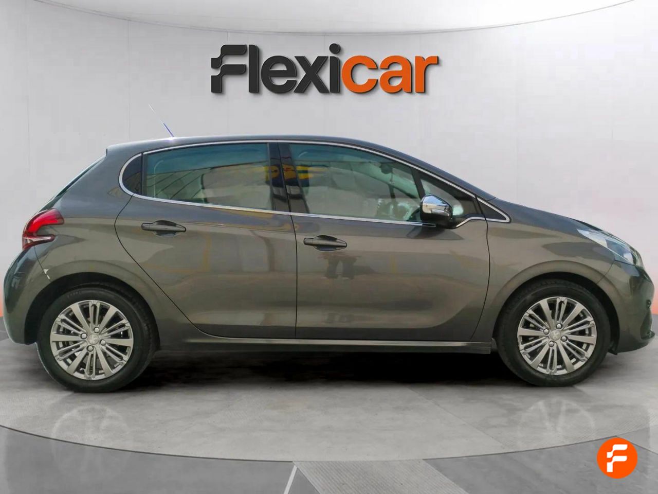 peugeot 208 2018 / foto grande (3)