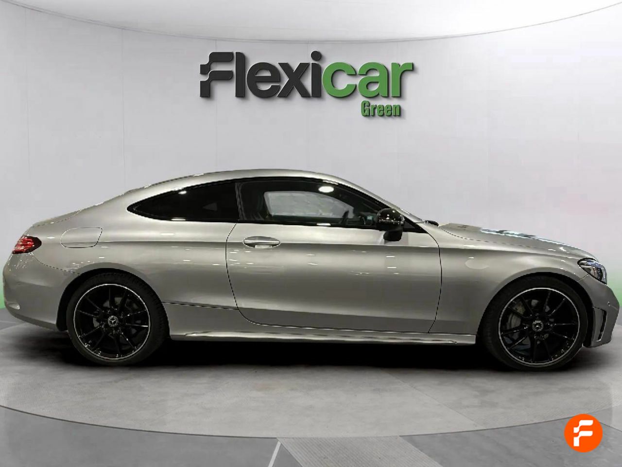 mercedes clase c 2022 / foto grande (3)