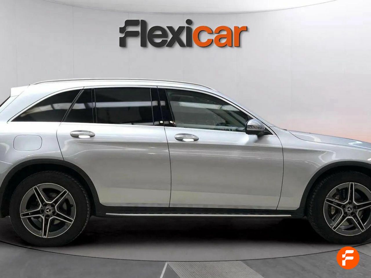 mercedes glc 2021 / foto grande (3)