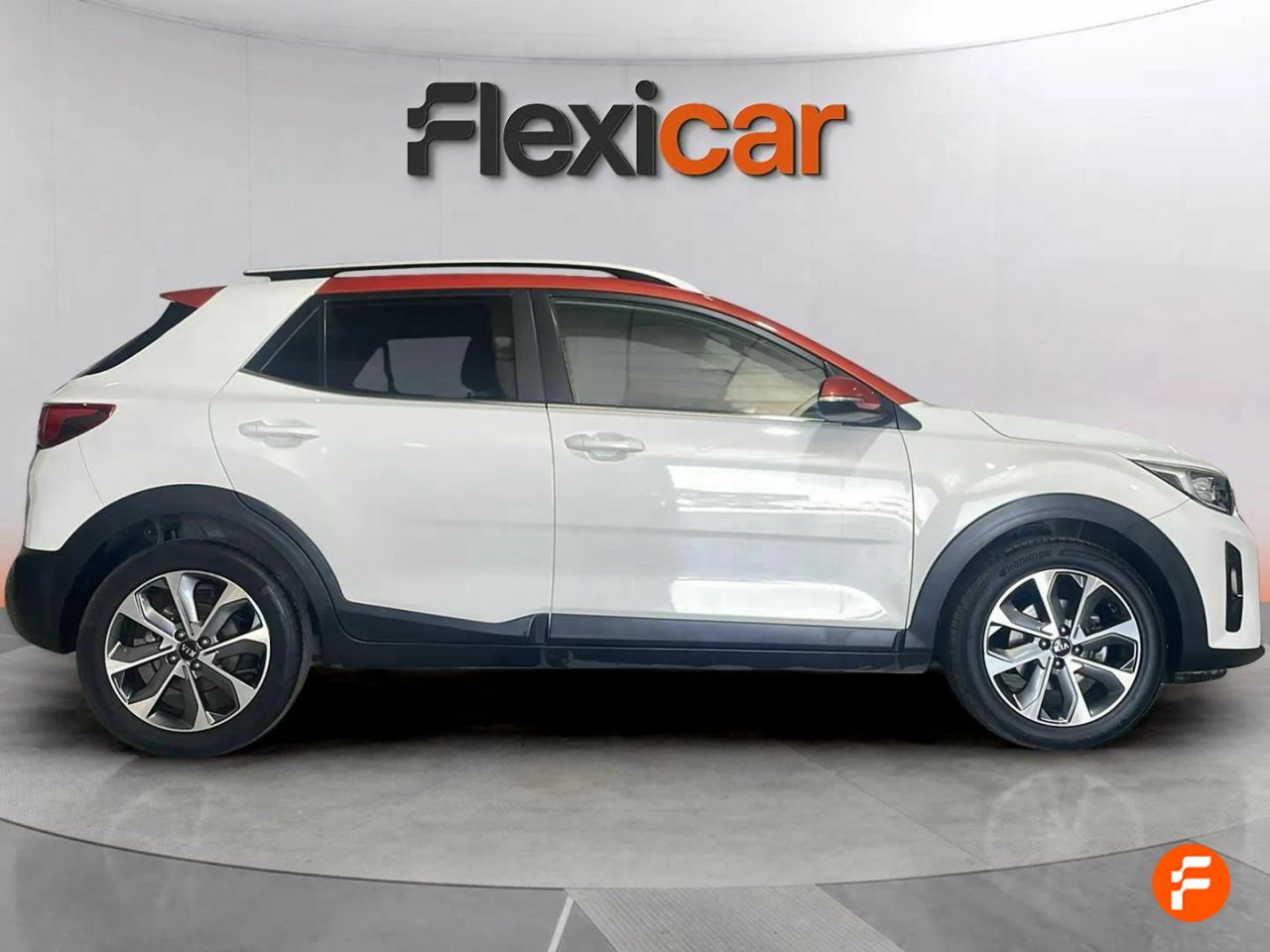 kia stonic 2019 / foto grande (2)