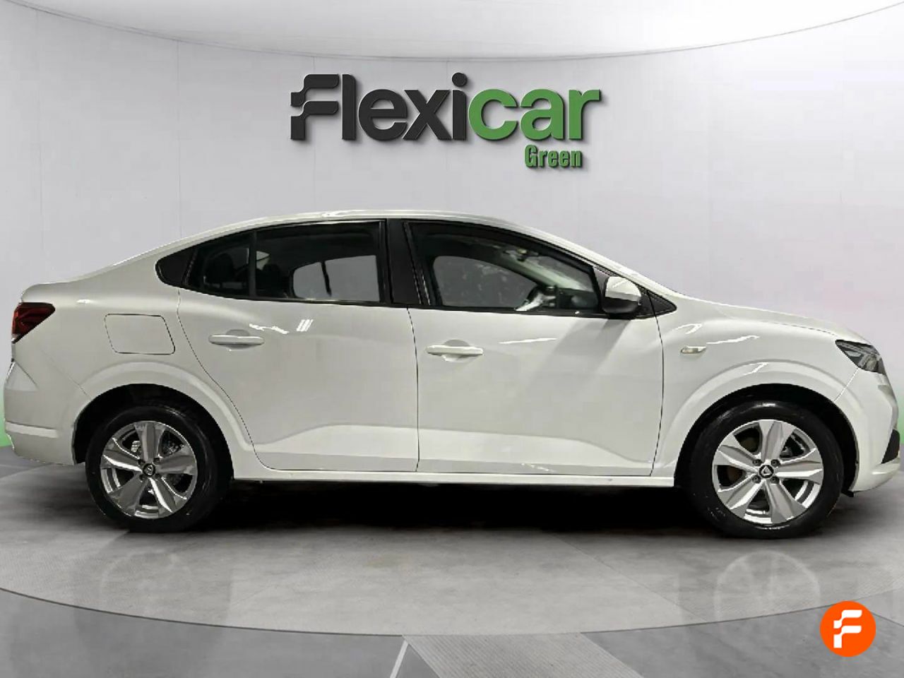 dacia logan 2022 / foto grande (3)