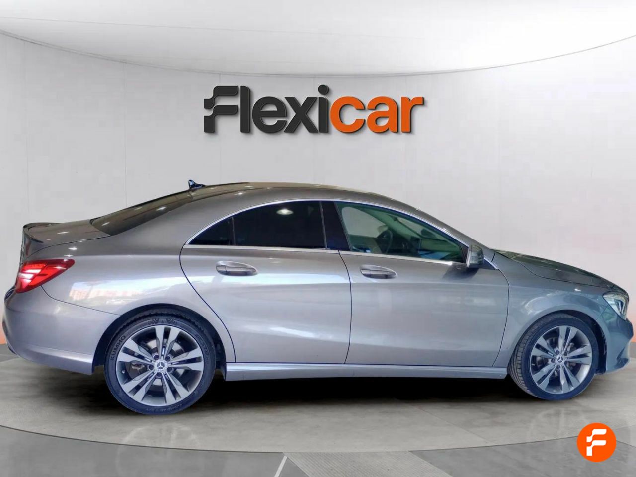 mercedes cla 2017 / foto grande (3)